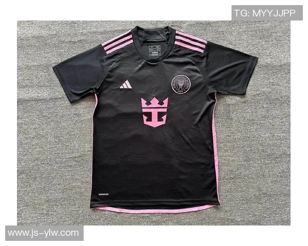 足球明星们的球衣背后故事与他们的独特风格解析 足球明星们的球衣背后故事与他们的独特风格解析