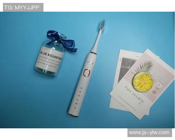 足球明星倾情代言的牙刷助力口腔健康打造运动员的自信微笑