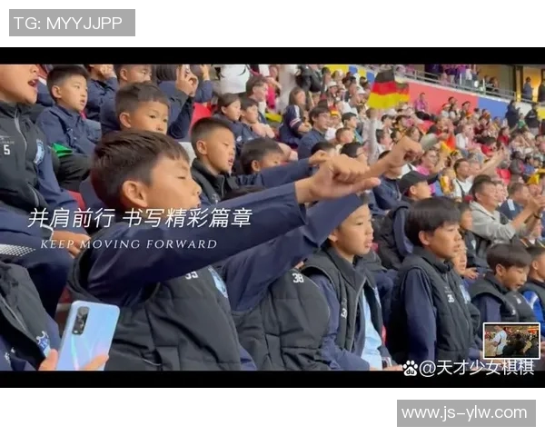 天天向上足球明星外籍嘉宾齐聚一堂展现精彩足球才华与文化交流 天天向上足球明星外籍嘉宾齐聚一堂展现精彩足球才华与文化交流