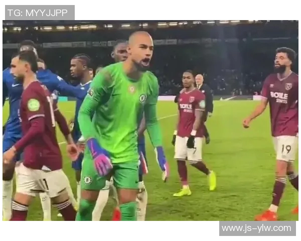 足球明星罗伯特的精彩瞬间与个人生平介绍图片分享 足球明星罗伯特的精彩瞬间与个人生平介绍图片分享